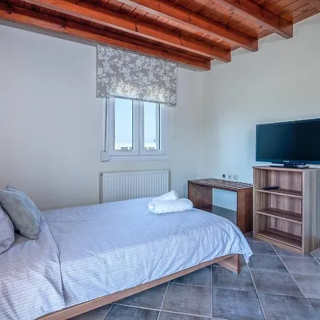 Tonia's Residential Kíszamosz